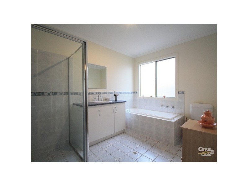 5 Bluewater Boulevard, Sellicks Beach SA 5174