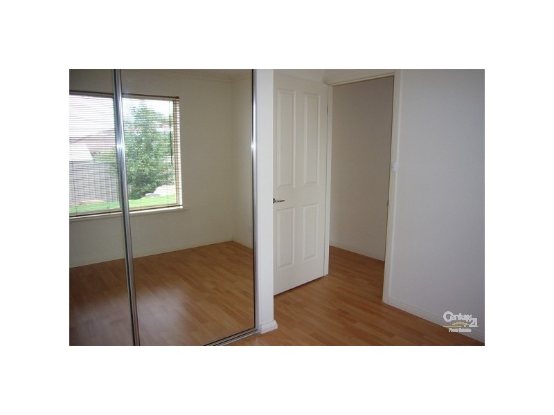 16 Parkview Circuit, Seaford Rise SA 5169