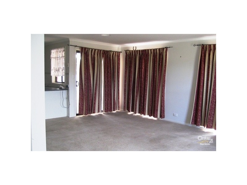 10 Cockle Avenue, Aldinga Beach SA 5173