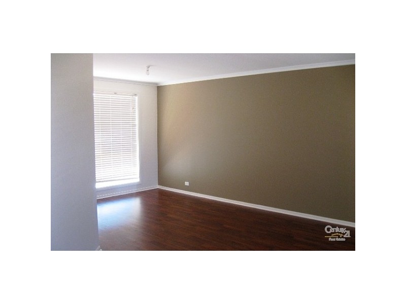 6 Barracoota Crescent, Aldinga Beach SA 5173