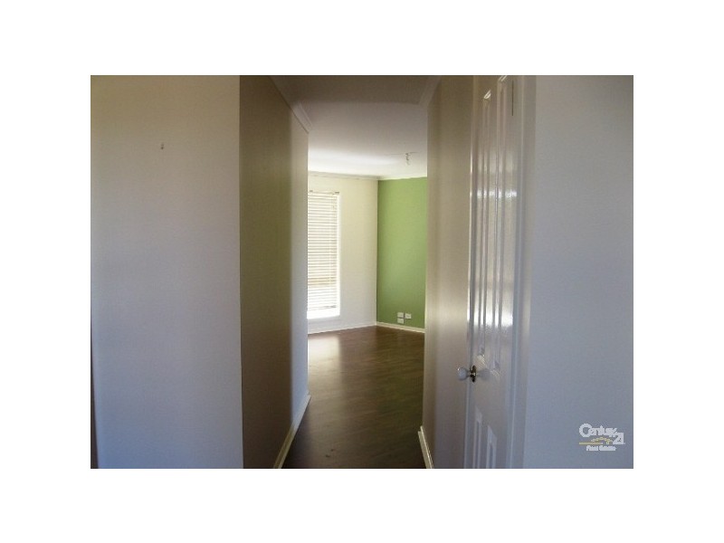 6 Barracoota Crescent, Aldinga Beach SA 5173