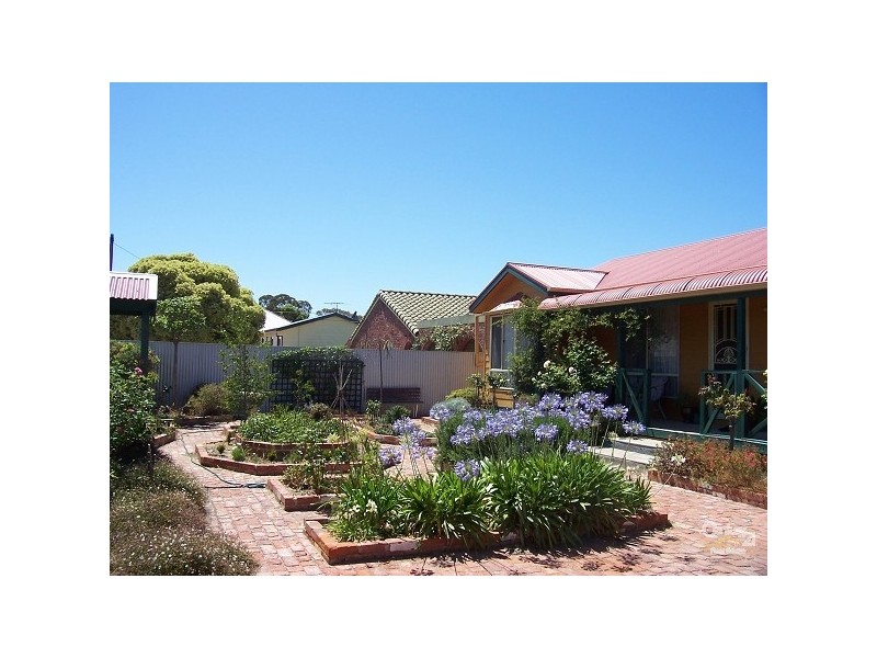 44 Stirling Crescent, Aldinga Beach SA 5173