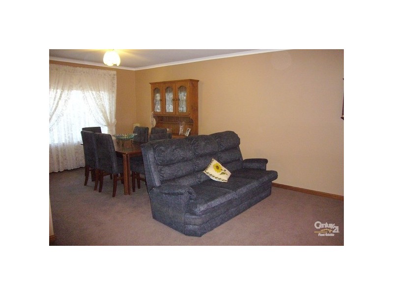 2 Rover Crescent, Port Willunga SA 5173