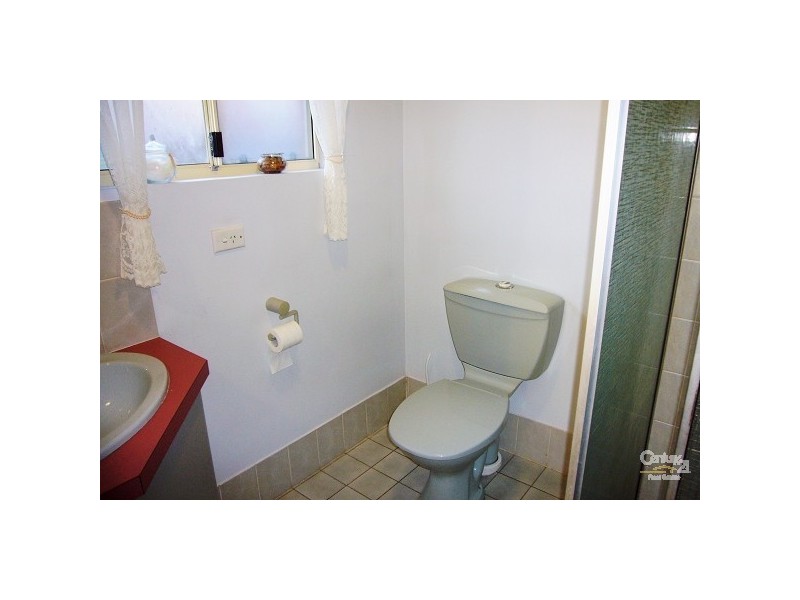 2 Rover Crescent, Port Willunga SA 5173