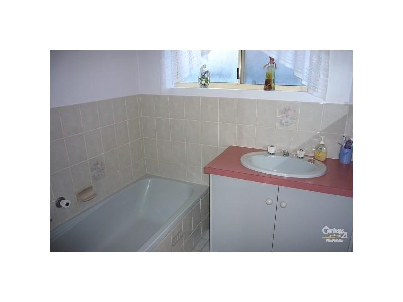 2 Rover Crescent, Port Willunga SA 5173