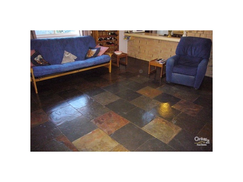 2 Rover Crescent, Port Willunga SA 5173