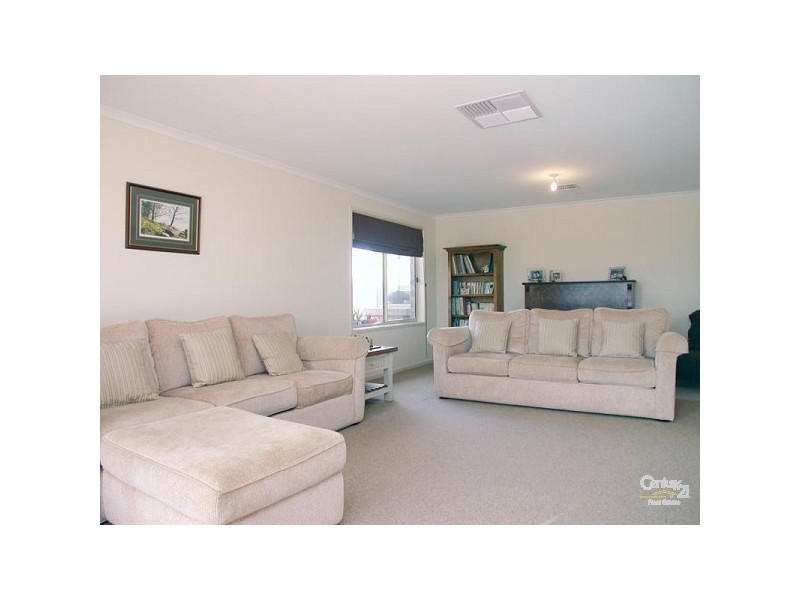 22 Nicholl Avenue, Aldinga Beach SA 5173