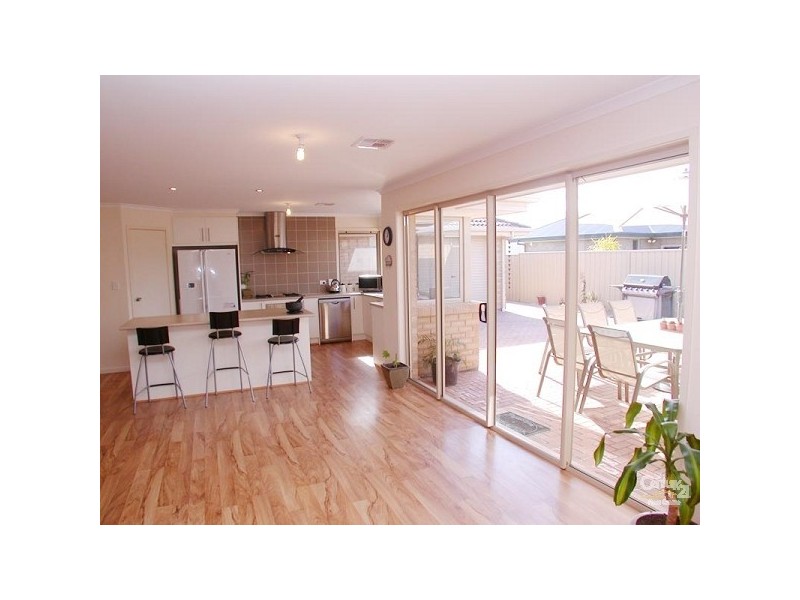 22 Nicholl Avenue, Aldinga Beach SA 5173