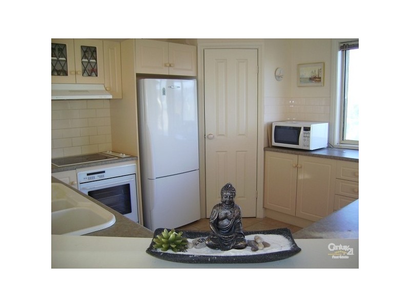 253 Esplanade, Aldinga Beach SA 5173