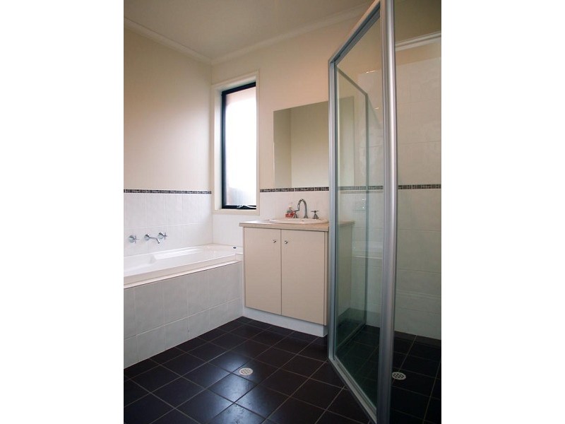 18 Basin Street, Aldinga Beach SA 5173