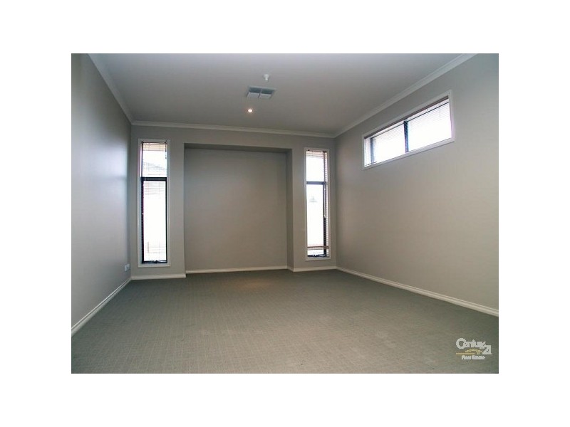18 Basin Street, Aldinga Beach SA 5173