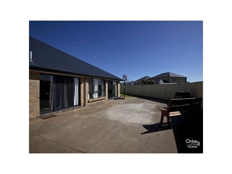 5 Maritime Avenue, Sellicks Beach SA 5174