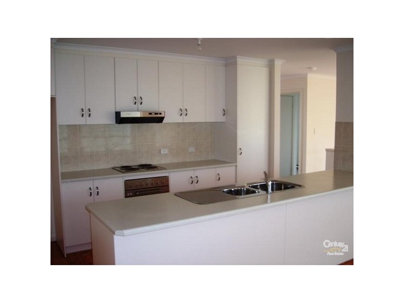 14 Milford Avenue, Sellicks Beach SA 5174