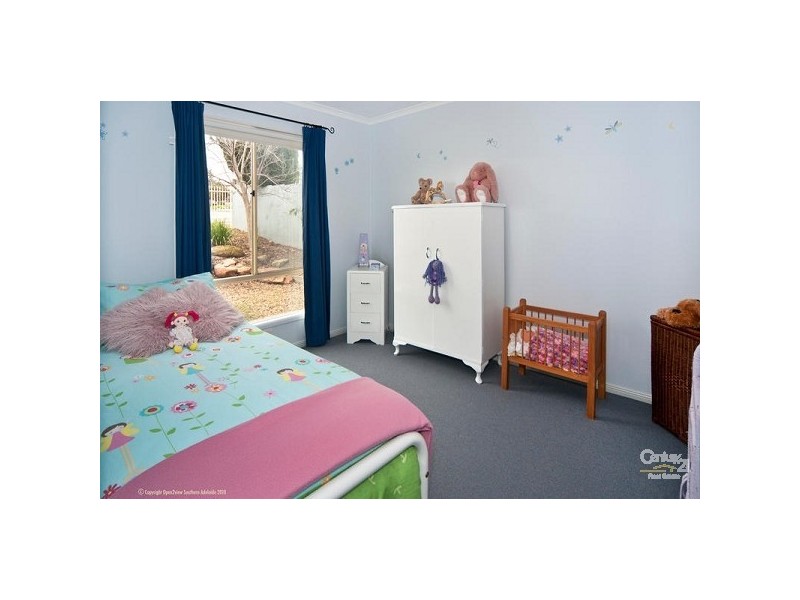 9 Lucerno Crescent, Sellicks Beach SA 5174