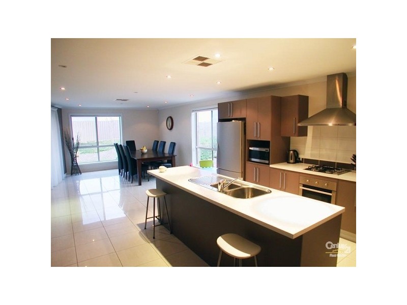 18 Corrimal Avenue, Noarlunga Downs SA 5168