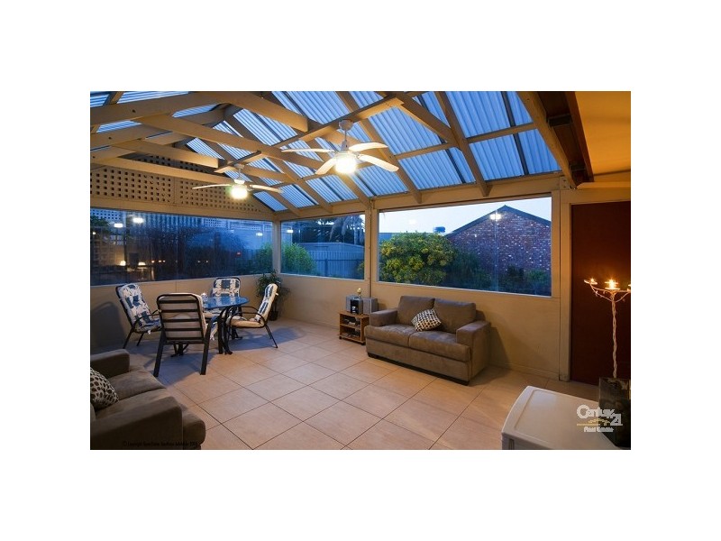 19 Livermead Way, Moana SA 5169