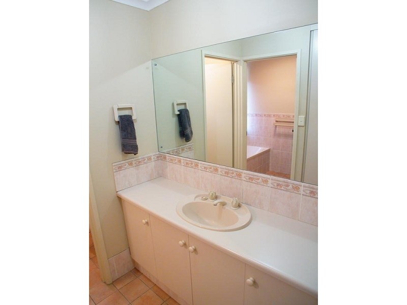 6 Oceanic Close, Seaford Rise SA 5169