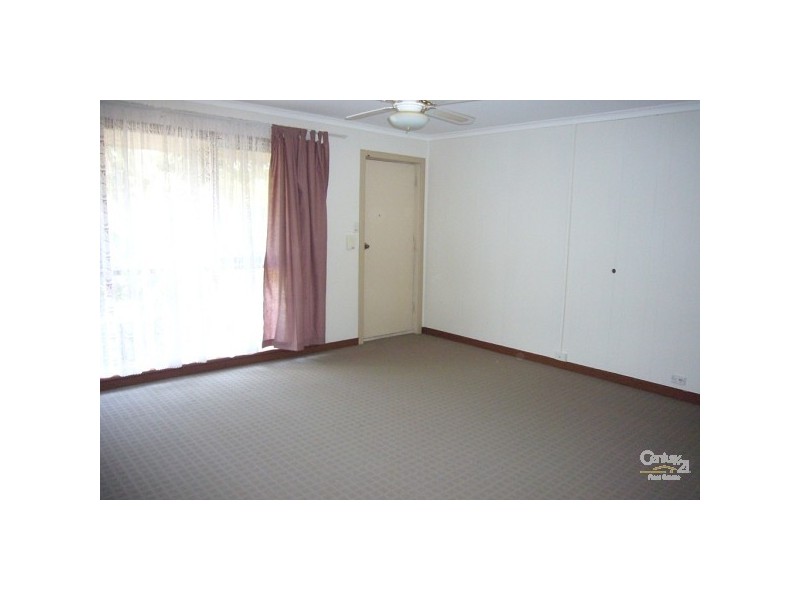 27 Caffrey Cres, Port Willunga SA 5173