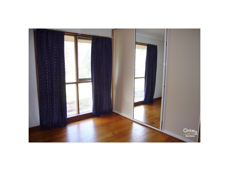 27 Caffrey Cres, Port Willunga SA 5173