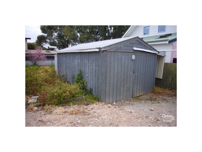 27 Caffrey Cres, Port Willunga SA 5173