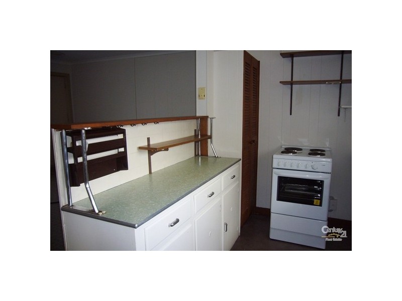 27 Caffrey Cres, Port Willunga SA 5173