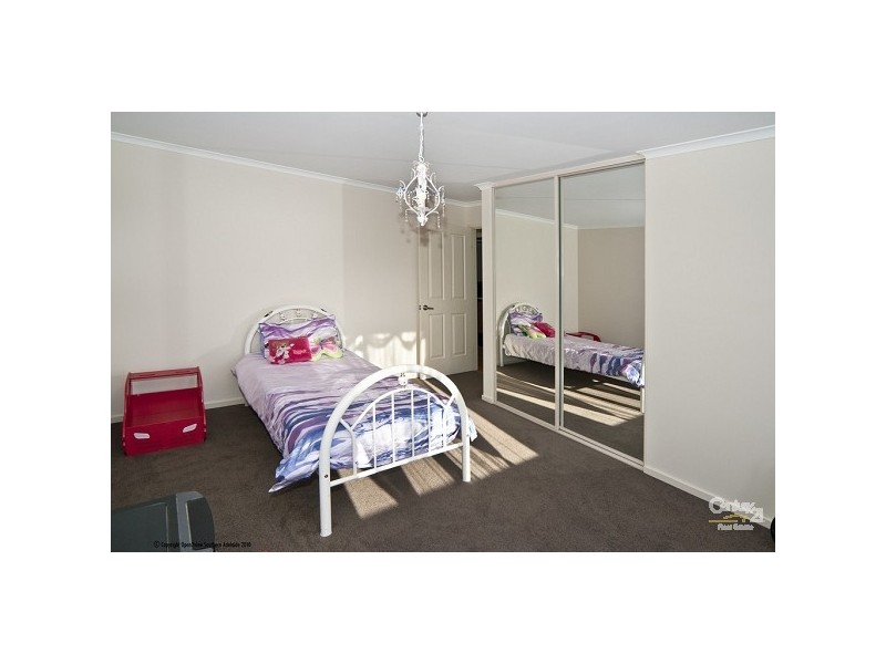 9 Toucan Loop, Aldinga Beach SA 5173