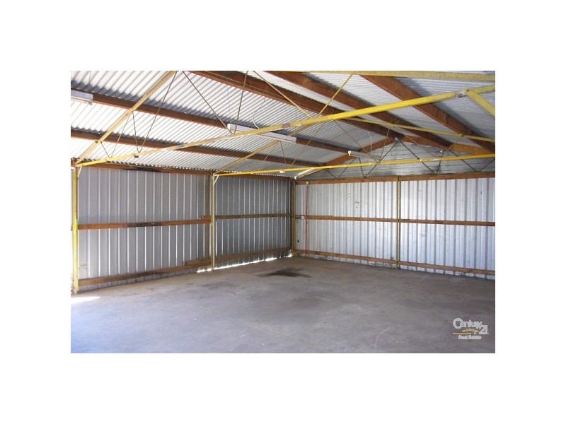 4 Bowering Hill Road, Port Willunga SA 5173