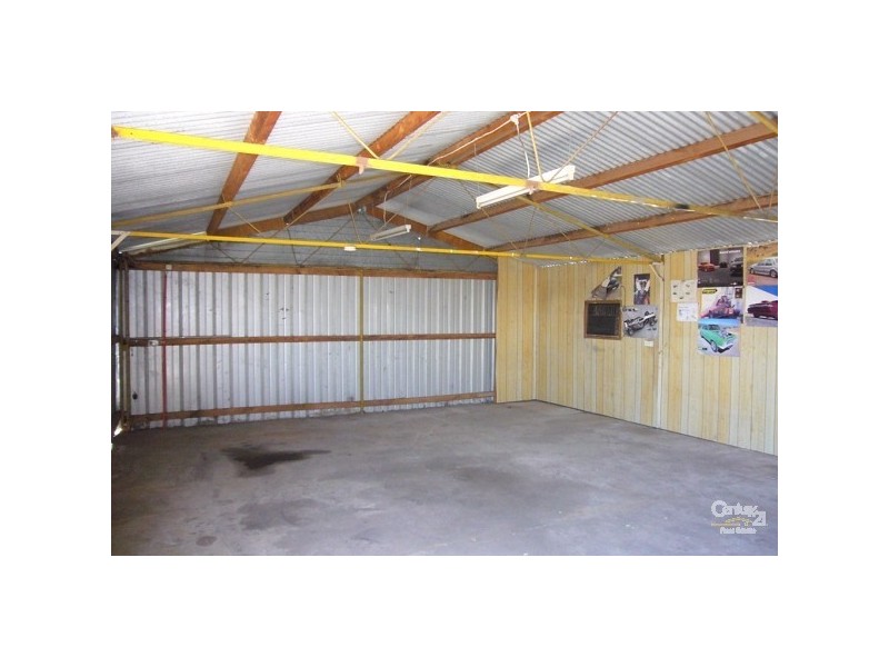 4 Bowering Hill Road, Port Willunga SA 5173