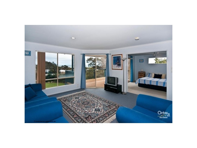 9 Lucerno Crescent, Sellicks Beach SA 5174