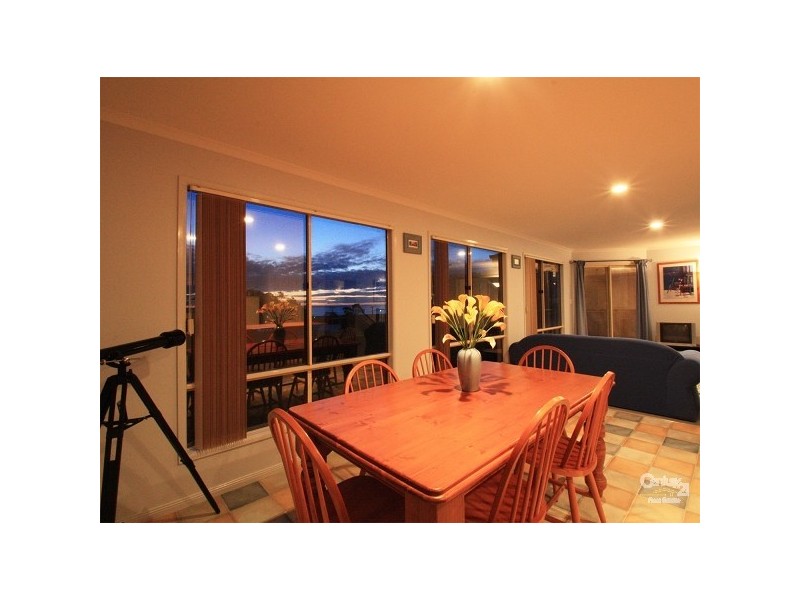 9 Lucerno Crescent, Sellicks Beach SA 5174