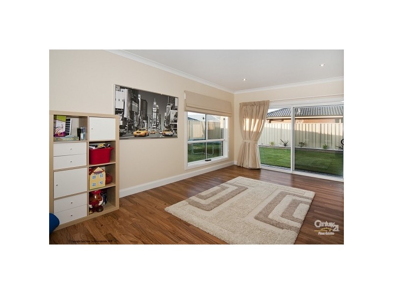 10 Whistlers Avenue, Aldinga Beach SA 5173
