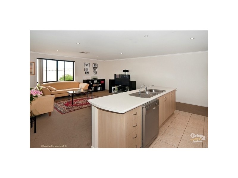 4 Bayside Avenue, Aldinga Beach SA 5173