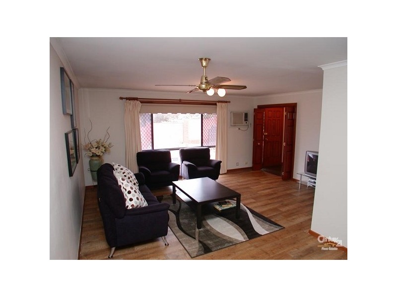 28 Maslin Crescent, Maslin Beach SA 5170