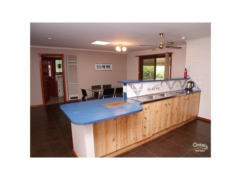 28 Maslin Crescent, Maslin Beach SA 5170