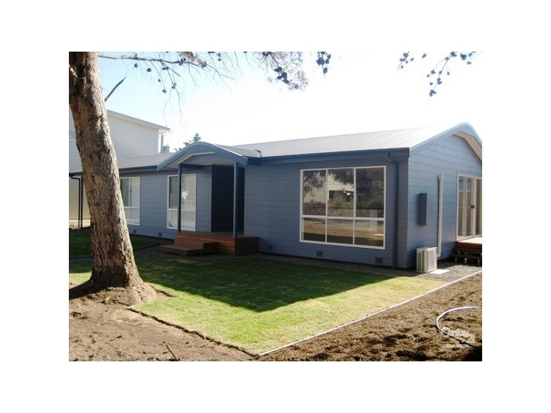 82 Whinnerah Avenue, Aldinga Beach SA 5173