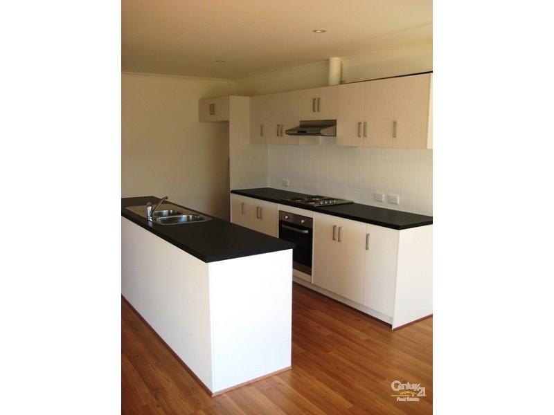 82 Whinnerah Avenue, Aldinga Beach SA 5173