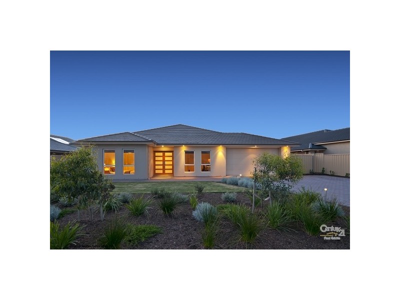 10 Whistlers Ave, Aldinga Beach SA 5173