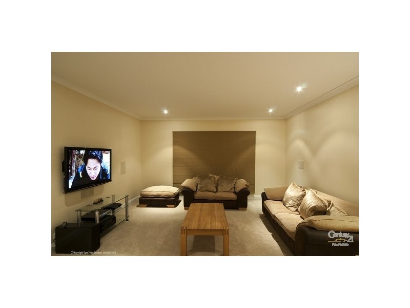 10 Whistlers Ave, Aldinga Beach SA 5173