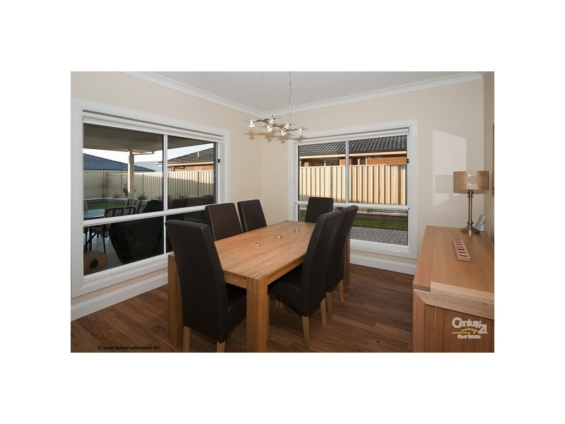 10 Whistlers Ave, Aldinga Beach SA 5173