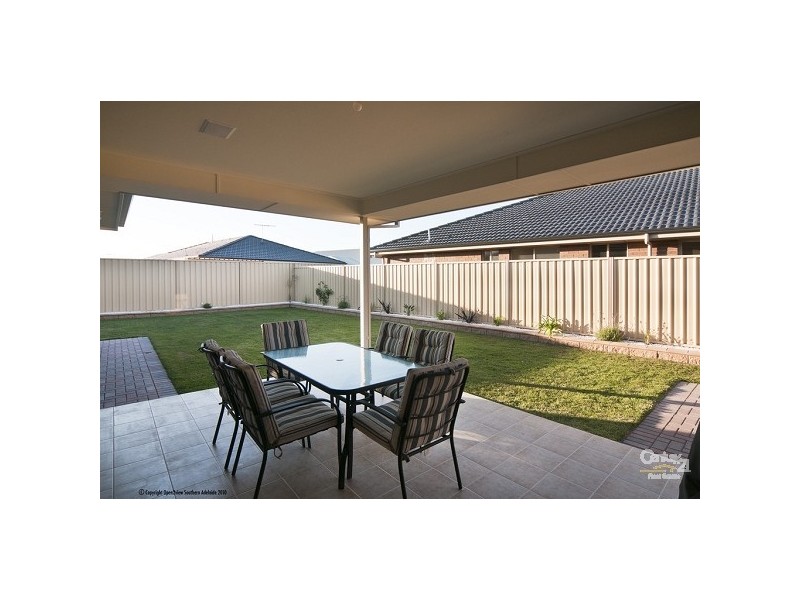 10 Whistlers Ave, Aldinga Beach SA 5173