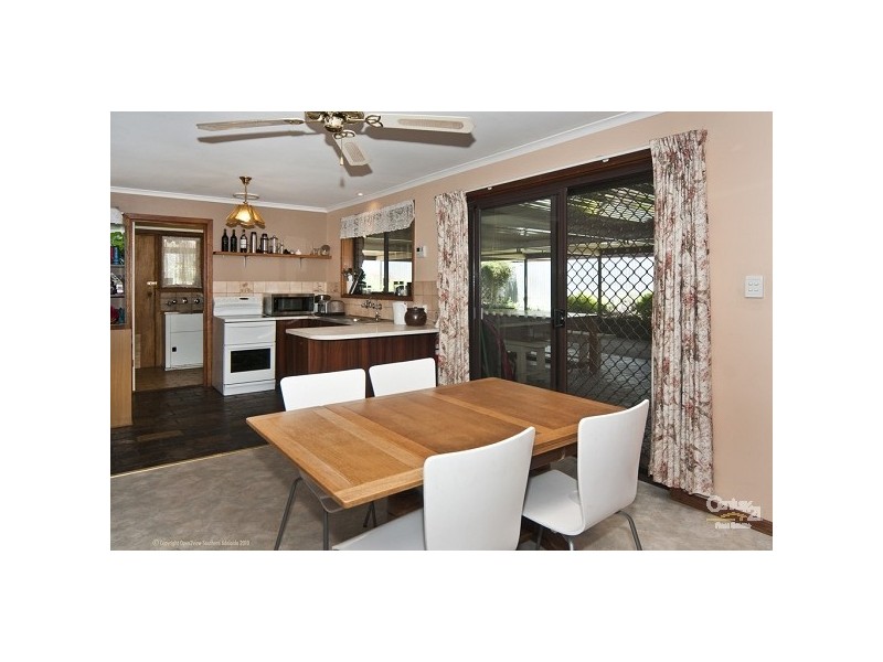 15 Siesta Crescent, Maslin Beach SA 5170