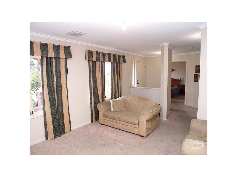 6 Oceanic Close, Seaford Rise SA 5169