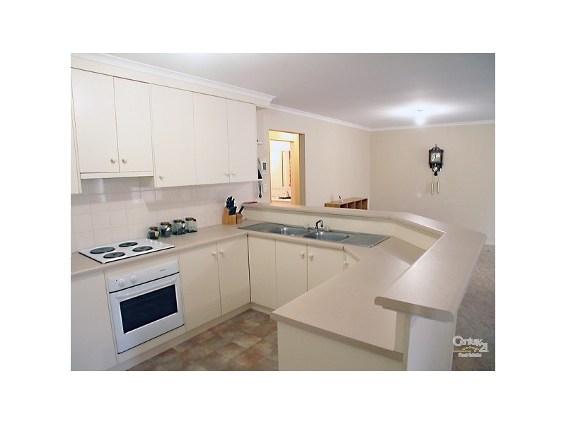 6 Oceanic Close, Seaford Rise SA 5169
