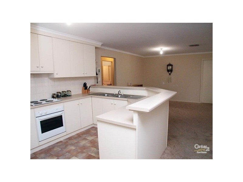 6 Oceanic Close, Seaford Rise SA 5169