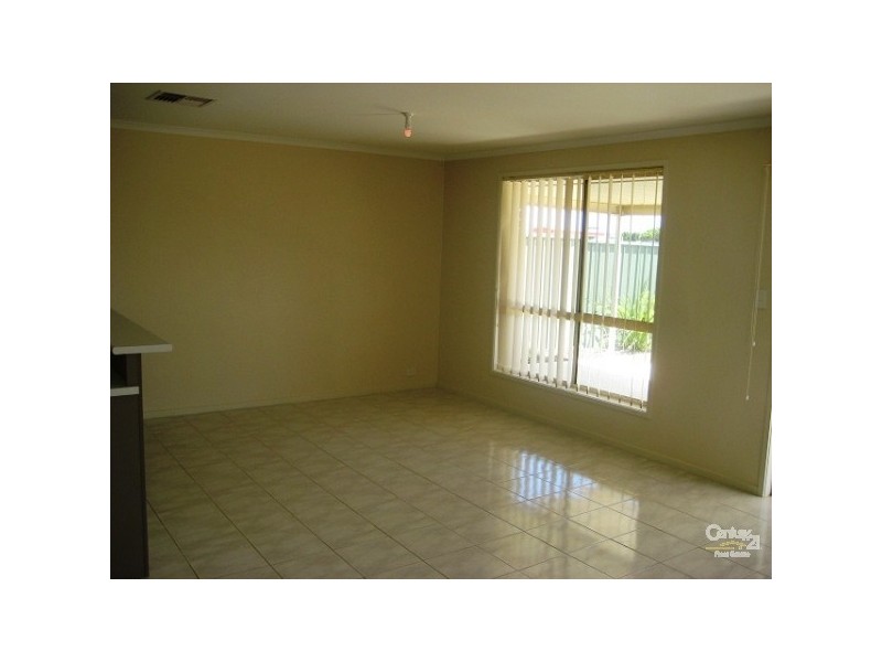 10 Chartreuse Court, Aldinga Beach SA 5173