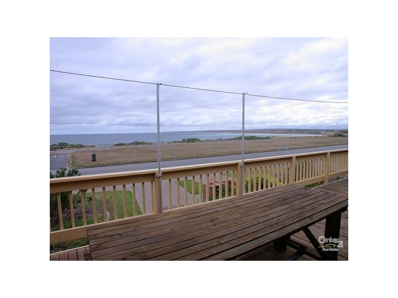 84 Esplanade, Aldinga Beach SA 5173