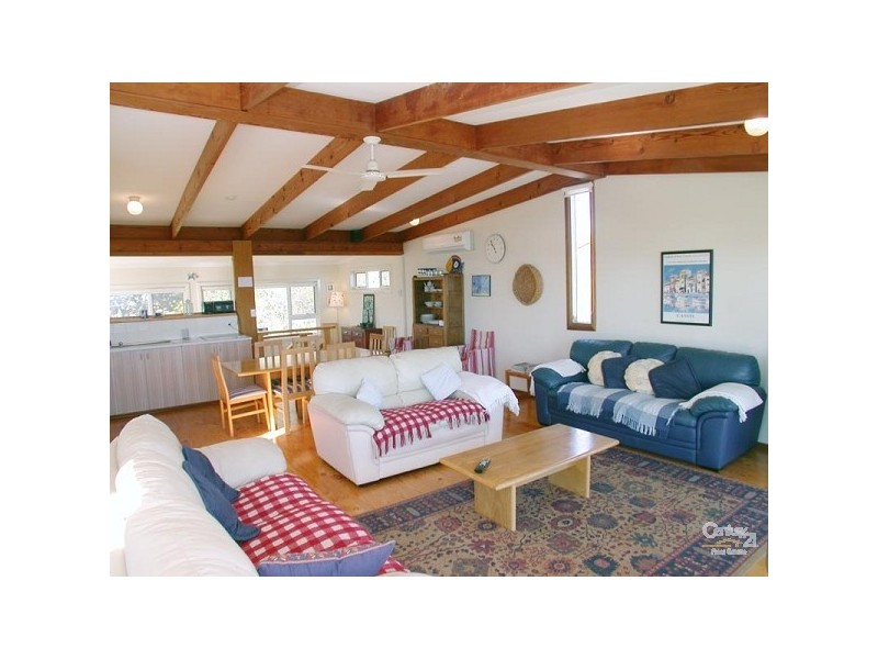 35 Esplanade, Port Willunga SA 5173