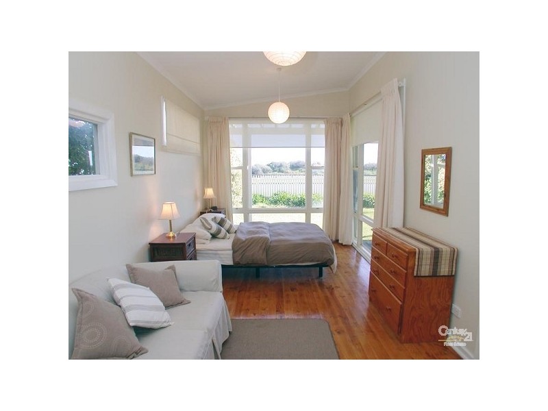 35 Esplanade, Port Willunga SA 5173