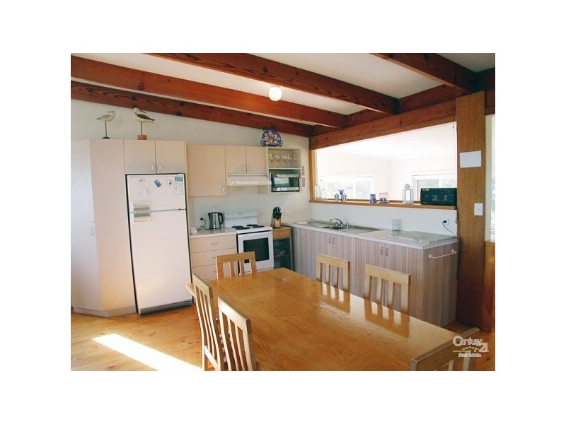 35 Esplanade, Port Willunga SA 5173