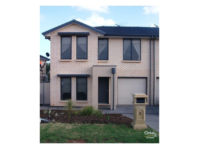 5 Arcadia Cres, Sellicks Beach SA 5174